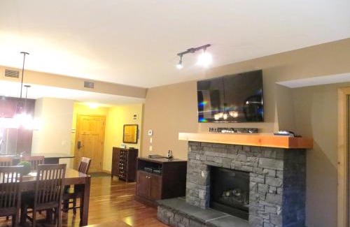 Canmore Apartment | Premier Canmore Vacation Retreat with Pool & Ocean Views
