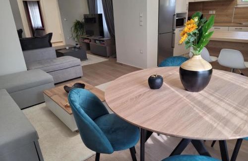 Trikala Apartment | Luxury Captain's Corner in Trikala, 3BD