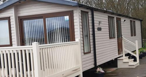 Winestead Other | Stylish Caravan Retreat Just 10 Minutes from the Beach