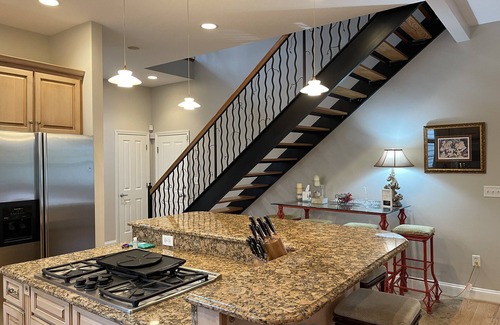 Canal Corkran House | Exquisite 4-Bed Carriage House Near Downtown Rehoboth