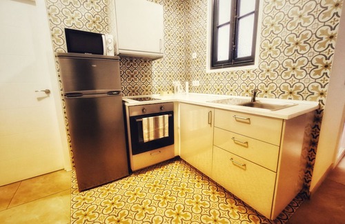 Santa Catalina Apartment | Elegant Center with Spa and Family-Friendly Amenities