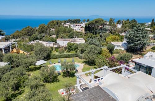 Anacapri Villa | Exclusive Villa Retreat with Pool and Privacy in the City