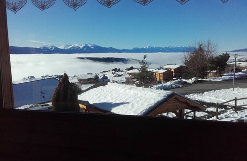 Font-Romeu-Odeillo-Via Ski Chalet | Experience El Pedraforca: 10/10 Chalet with Pool & Spa