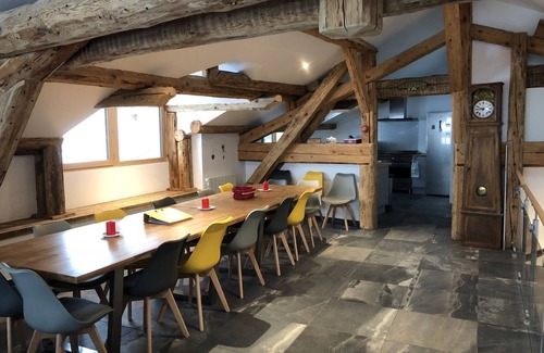 Champagny-en-Vanoise Ski Chalet | Recent Renovation: 18-Person Chalet with Spa & Sauna