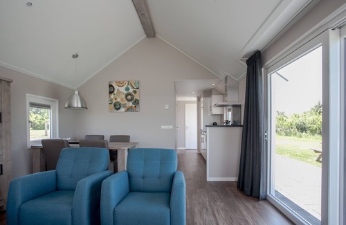 Kamperland Ski Chalet | Charming Oceanfront Chalet for 4 in Kamperland
