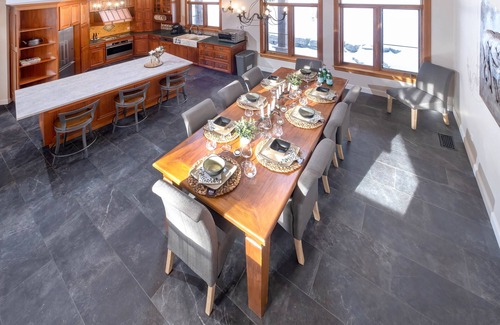 Springwater Cottage | Tranquil Chalet Retreat with Pool & Hot Tub Near Wasaga Beach