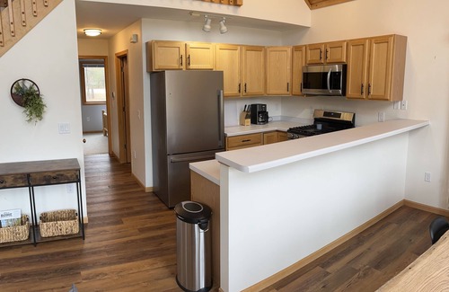 Rome Ski Chalet | Exceptional Chalet on the Pines Golf Course with Ocean Views