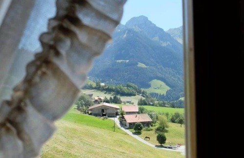 Chateau-d'Oex House | Elegant Chalet with Spa and Breathtaking Views