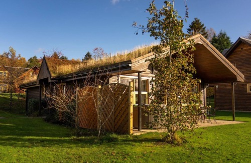 Balmaha Ski Chalet | Elegant Chalet with Hot Tub and Scenic Loch Views