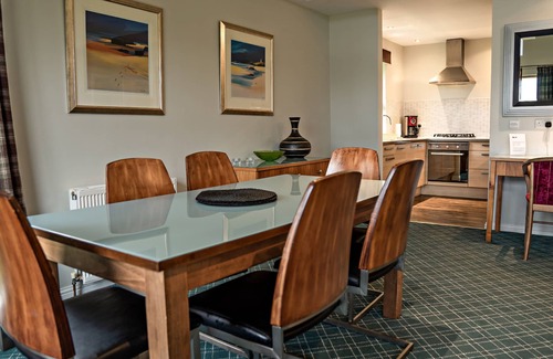 Balmaha Ski Chalet | Chalet Retreat with Hot Tub and Loch Views