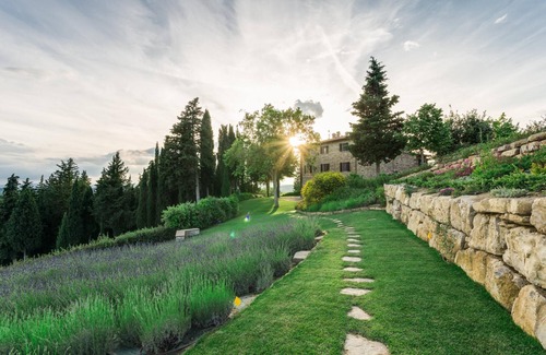 Panzano in Chianti Apartment | Elegant Chianti Retreat for Four in Panzano