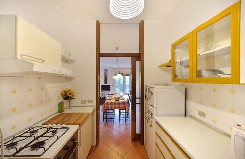 Naples City Centre Apartment | Guest Rated 10/10: CIUCIU in Historic Center with Garage