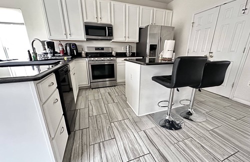 Stafford House | Discover Comfort Near Quantico and Downtown Fredericksburg