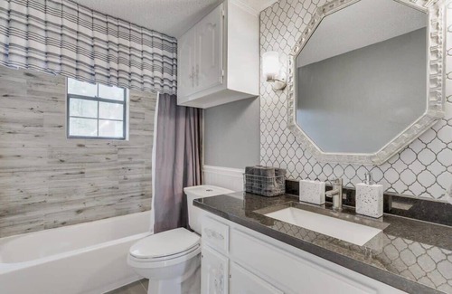 Rowlett House | Exceptional Stay: 5min to Lake with Game Room & Spa