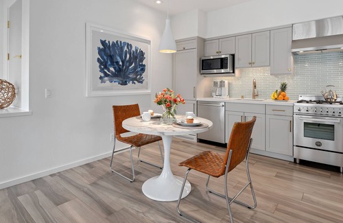 The Funk Zone Condo | Elegant Condo at West Beach with Oceanfront Amenities
