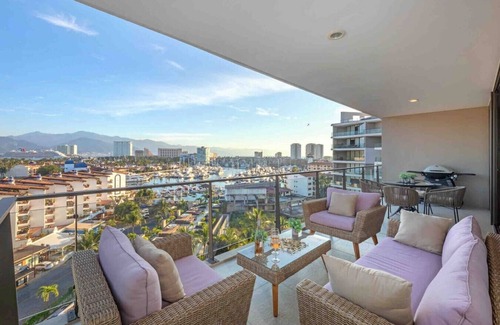 Puerto Vallarta Condo | Luxury Condo in Marina Vallarta with Amazing View!