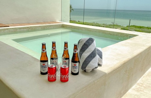 Dzemul Apartment | Luxury Condo Ocean Front - Family Friendly