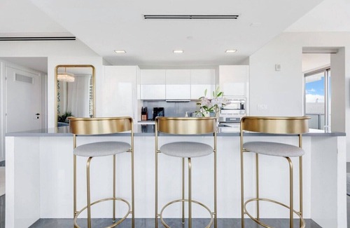 City Center Apartment | Boulan South Beach: Oceanview Unit with Rooftop Pool Access