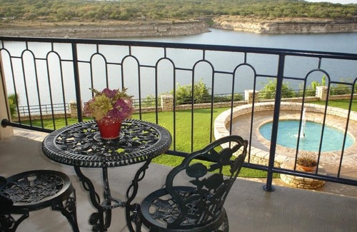 Highland Lake Estates Villa | Escape to a Private Island Condo with Lake Views & Spa