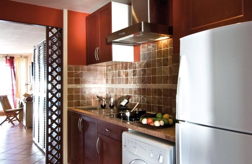 Orient Bay Apartment | Top-Rated Sea View Condo at Orient Beach with Pool