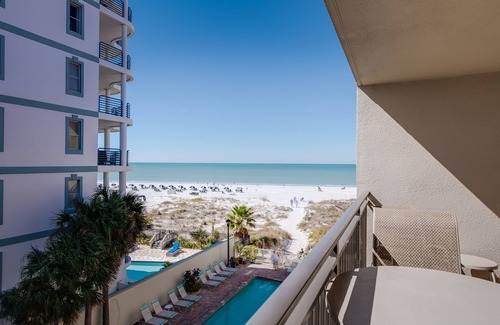 St. Pete Beach Condo | Exceptional Condo "The Beach Is Your Backyard" with Spa & Pool
