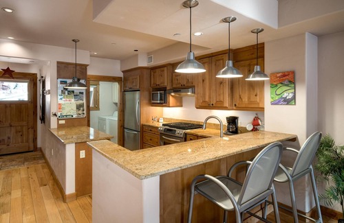 Downtown Steamboat Springs Condo | Premier Downtown Condo with Ocean View & Spa Amenities