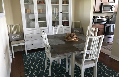 Bradenton Condo | Waterfront Condo with Resort Amenities and 10/10 Guest Rating