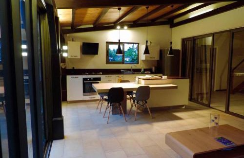 Pamplemousses Apartment | Guest Rated 10/10: Cosy 4-Star Guesthouse with Pool