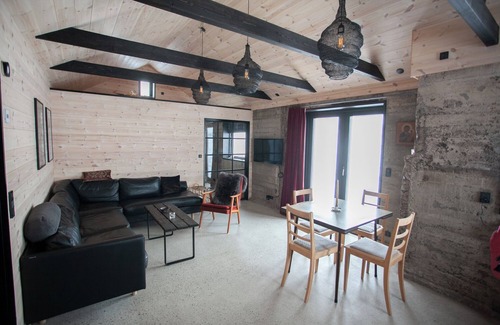 Hoyvik Cottage | Charming Cottage Retreat in Tórshavn with Breakfast Included