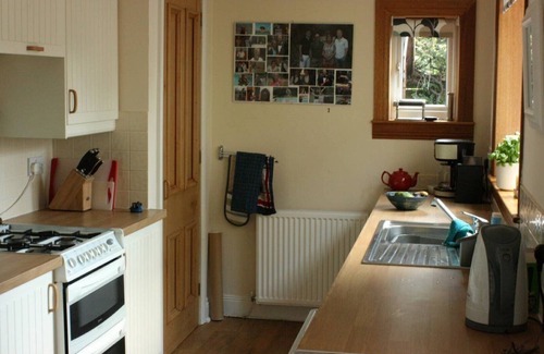 St. Andrews House | Elegant Cottage Retreat with Spa and Hot Tub in St Andrews
