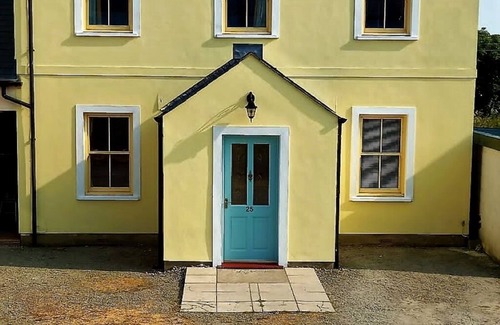 Trefin Cottage | Seaside Cottage with Pool and Spa in Pembrokeshire Coast