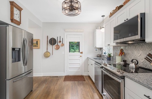 North Kingstown Cottage | Experience the Potowomut River: Pet-Friendly 2-Bedroom Retreat