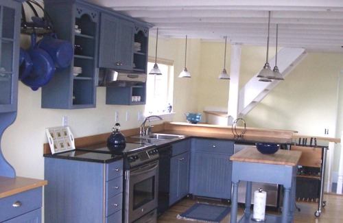 Bass Harbor House | Beachfront Cottage with Breathtaking Ocean Views & Spa