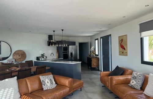 Rabil Villa | Ocean View Beach Villa at Praia D'chaves with Kitchen