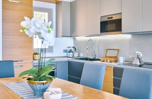 Laureana Cilento Villa | Elegant Dependance with Pool and Pet-Friendly Amenities