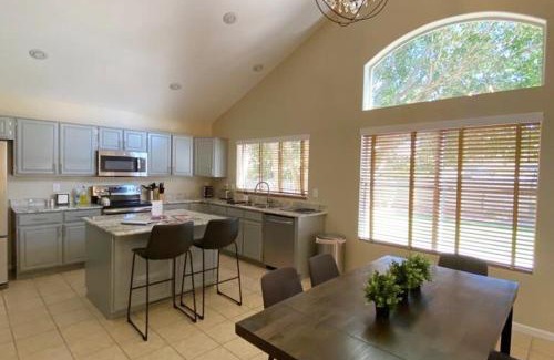 Dobson Woods House | Indulge in a Desert Oasis: 4-Star Retreat with Pool