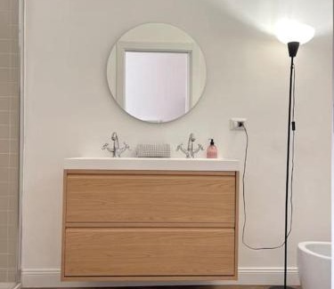Dergano Apartment | Stylish Design Home with Family-Friendly Amenities