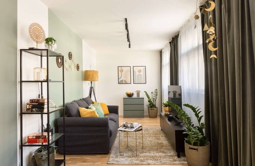 Petrska ctvrt Apartment | Stylish Designer Apartment with Family-Friendly Amenities
