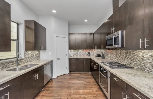 South Central Houston House | Ideal Houston Getaway with Ocean Views and Spa Amenities