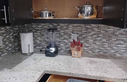 South Central Houston House | Ideal Houston Getaway with Ocean Views and Spa Amenities