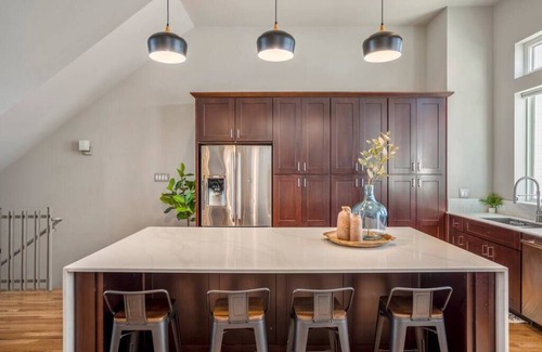 South Central Houston House | Discover a Downtown Hideaway with Breathtaking Views