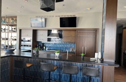 Downtown Los Angeles Apartment | Stylish Downtown Penthouse with Incredible City Views