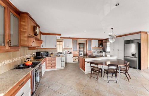 Himeville Villa | Family-Friendly Retreat at Misty Ridge in Drakensberg