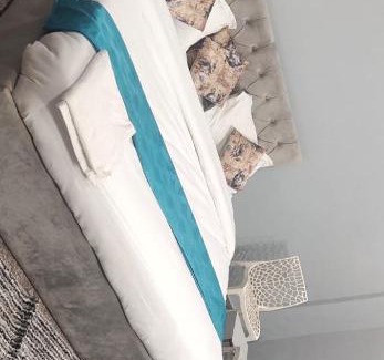 Sector 63 Apartment | Dreamy Villa Retreat: Pet & Child Friendly Getaway