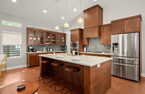 Holly Villa | Elegant East Austin Getaway with Pool and Ocean Views