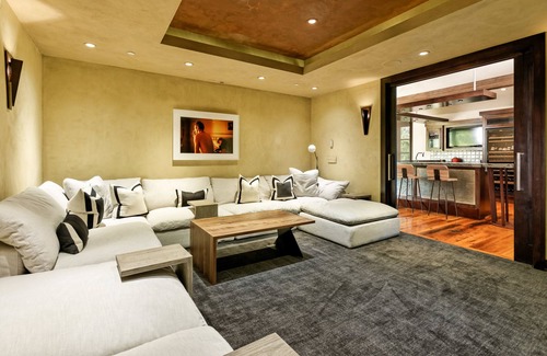 Woody Creek House | Premier Estate with Pool & Spa, 10/10 Guest Rating