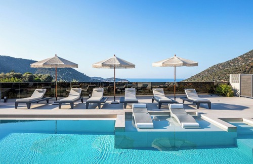 Geropotamos Villa | Elegant Estate with Sea Views and Private Pool Near Beach