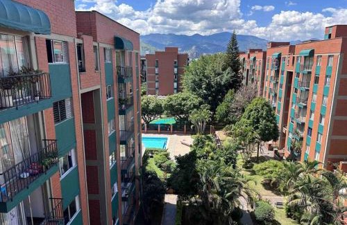 Patio Bonito Apartment | Experience Luxury at Poblado: Family-Friendly Amenities