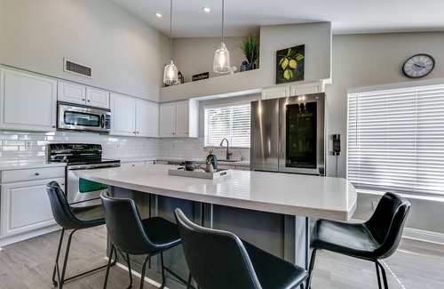 Palm Valley House | Family-Friendly Retreat with Pool and Golf Course Views