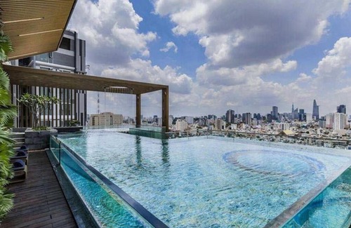District 1 Apartment | Cozy Family Retreat with Pool Near D1 & Bui Vien
